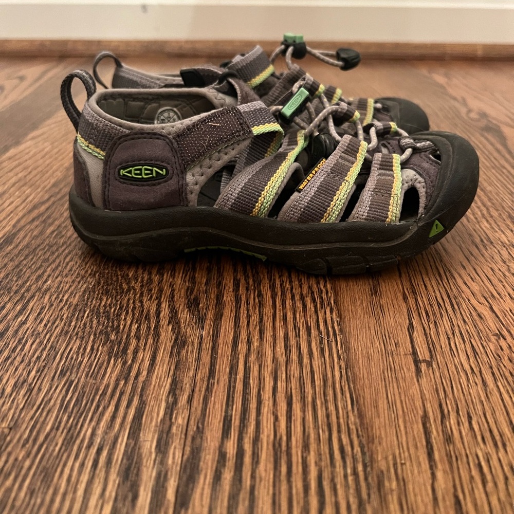 Kids’ Keen Newport H2 sandals